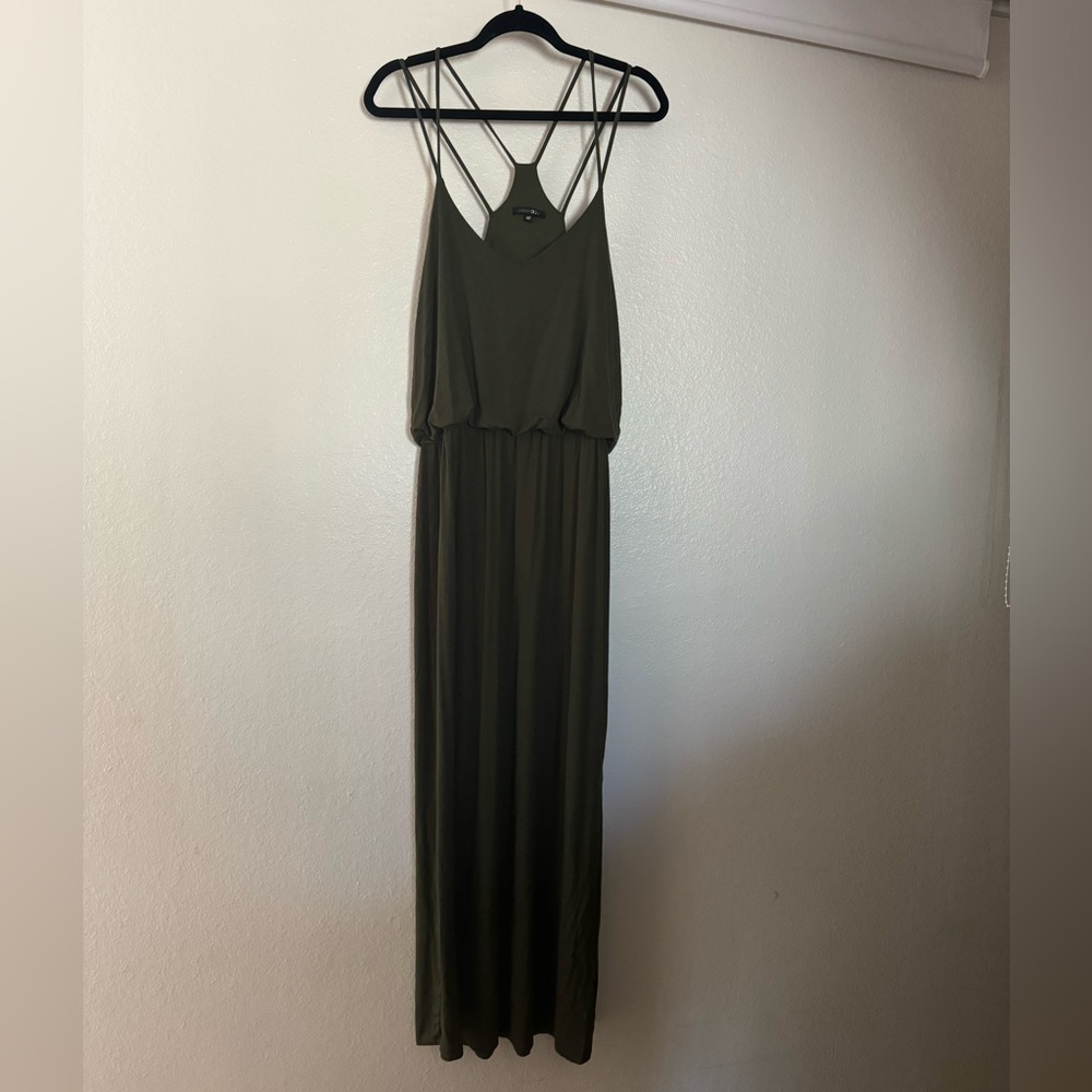 PAPERMOON olive green maxi dress with double strap and elastic waist. XL petite